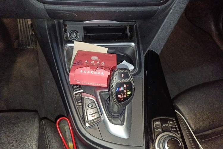 Used BMW 3 Series 2013 Facelifted 328i Sport Design Package Gear Lever