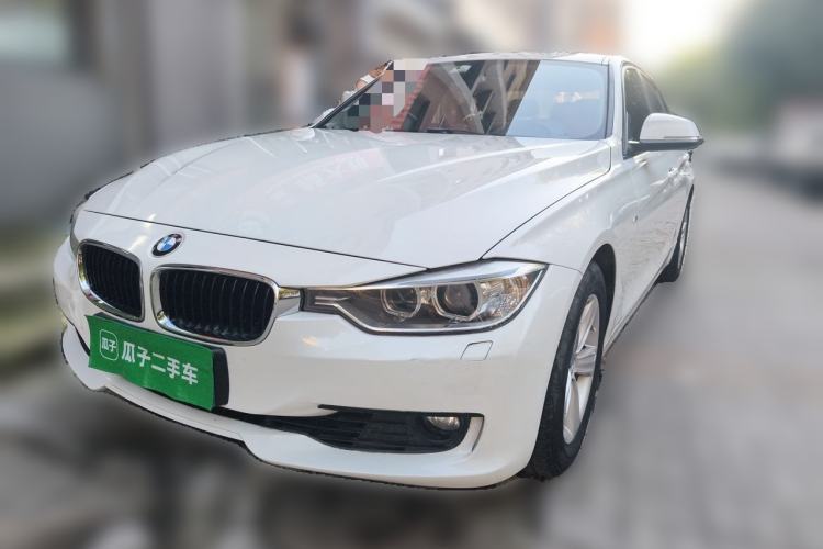 Used BMW 3 Series 2013 320i Sport Edition Guazi used car, China used car export, Used car for sale, Used cars, Cheapest cars for sale