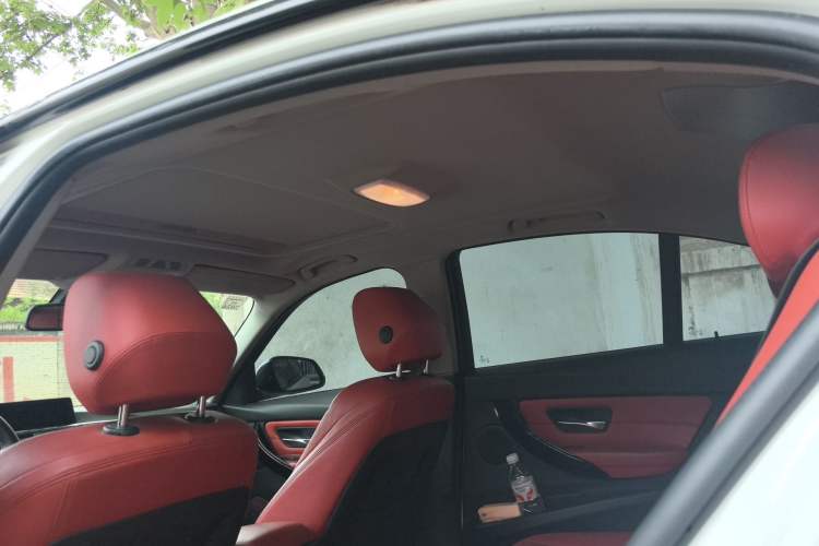 Used BMW 3 Series 2013 Restyled 320i Sport Design Package Headliner