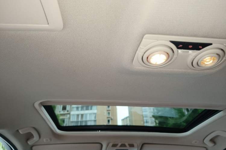 Used BMW 3 Series 2013 328Li Luxury Design Package Headliner