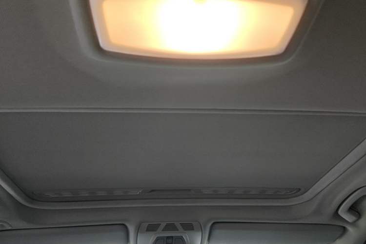 Used BMW 3 Series 2013 Restyled 320i Sport Design Package Headliner