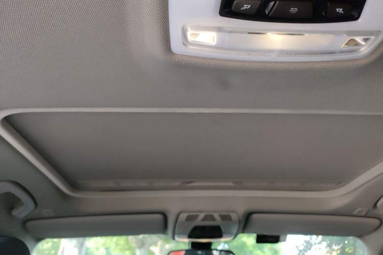 Used BMW 3 Series 2013 328i Sport Design Package Headliner