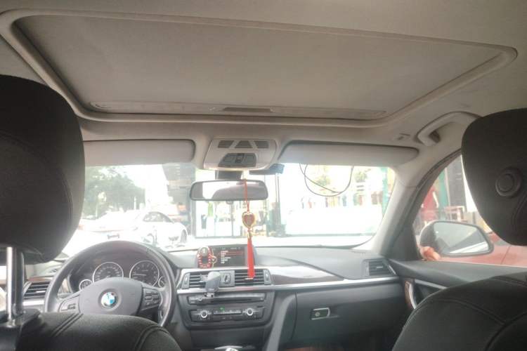 Used BMW 3 Series 2013 320Li Fashion Model Headliner