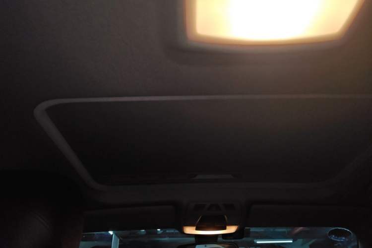 Used BMW 3 Series 2013 320i Sport Edition Headliner