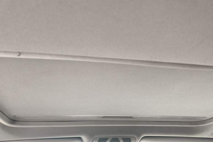 Used BMW 3 Series 2013 Facelifted 320Li Luxury Design Package Headliner