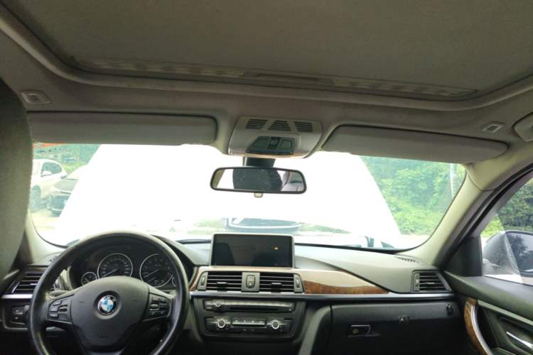 Used BMW 3 Series 2013 320Li Fashion Model Headliner