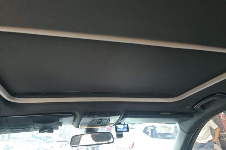 Used BMW 3 Series 2013 320Li Fashion Model Headliner