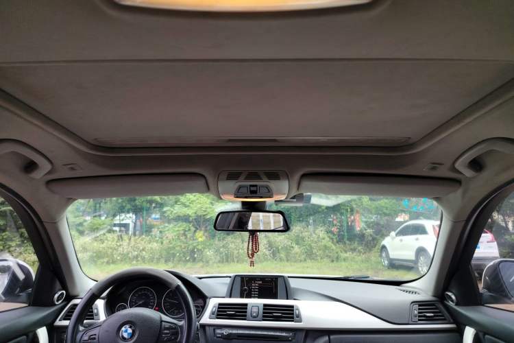 Used BMW 3 Series 2013 316i Active Edition Headliner