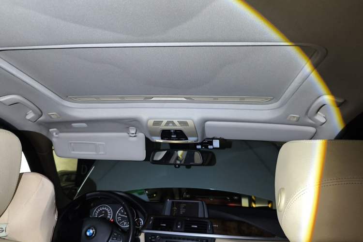 Used BMW 3 Series 2013 320Li Fashion Model Headliner