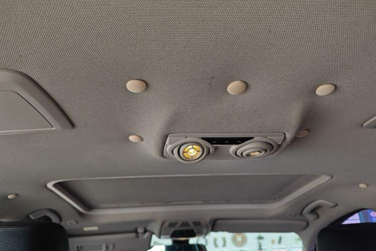 Used BMW 3 Series 2013 328Li Luxury Design Package Headliner