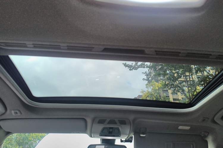 Used BMW 3 Series 2013 316i Active Edition Headliner