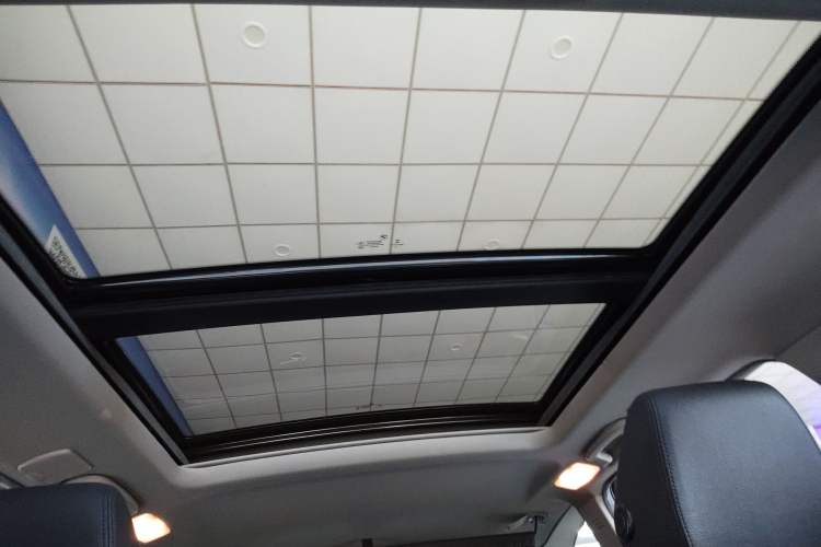 Used BMW 3 Series 2013 320i Sport Touring Edition Headliner