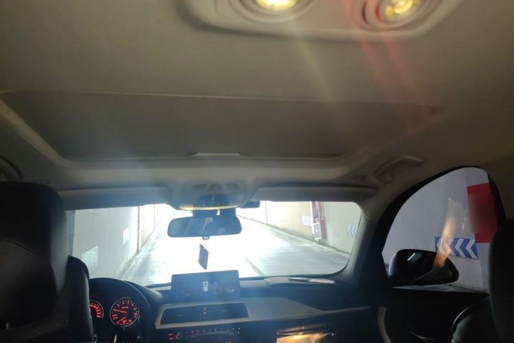 Used BMW 3 Series 2013 320Li Fashion Model Headliner