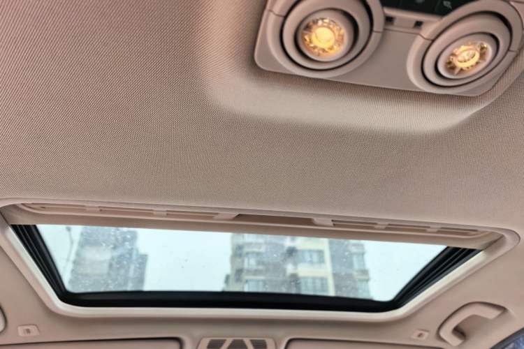 Used BMW 3 Series 2013 320Li Fashion Design Package Headliner