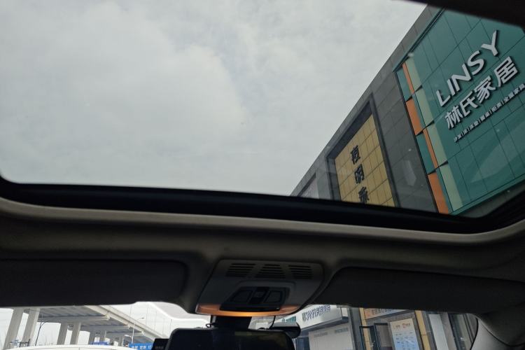 Used BMW 3 Series 2013 320i Sport Edition Headliner