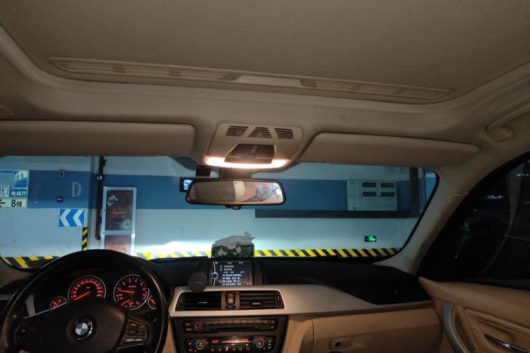 Used BMW 3 Series 2013 320i Sport Edition Headliner