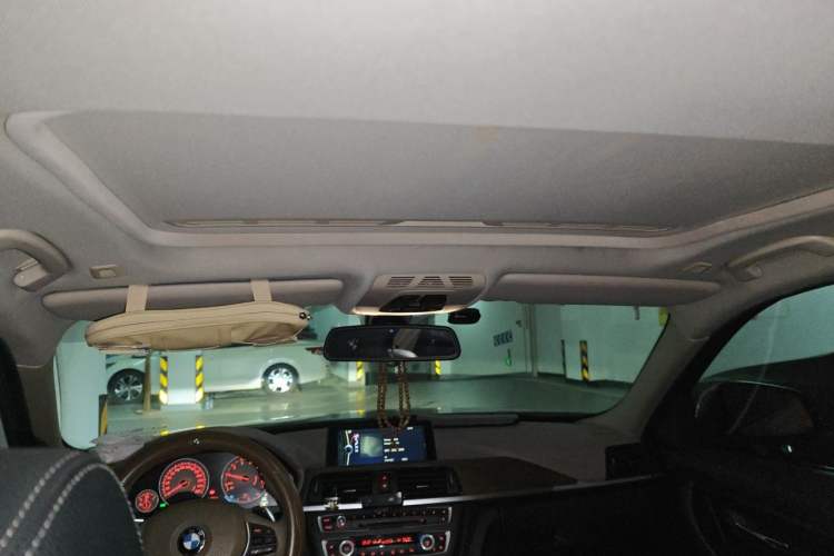 Used BMW 3 Series 2013 320Li Fashion Design Package Headliner