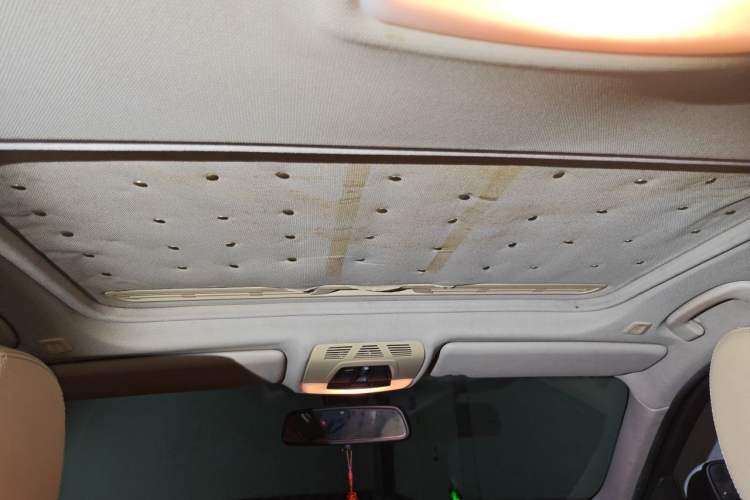 Used BMW 3 Series 2013 320i Sport Edition Headliner