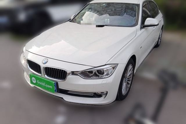Used BMW 3 Series 2013 Facelift 320Li Fashion Design Package