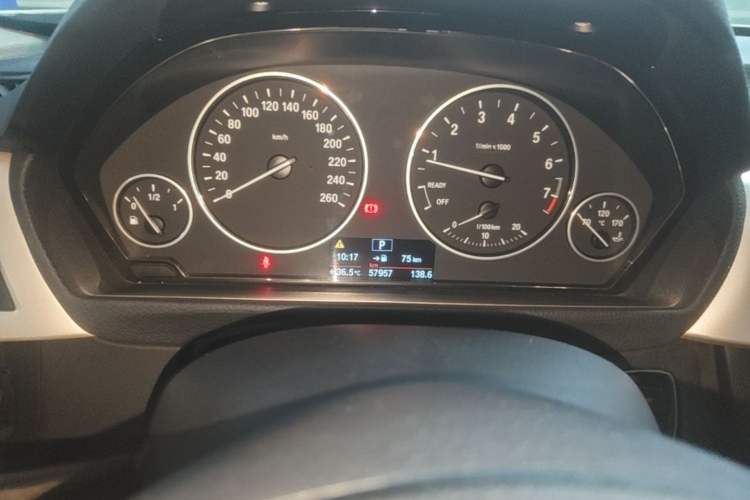 Used BMW 3 Series 2013 320i Sport Edition Instrument Cluster