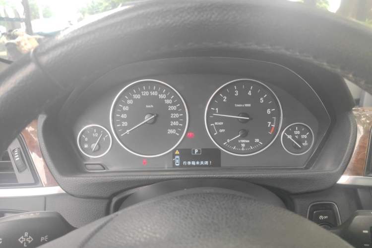 Used BMW 3 Series 2013 320Li Fashion Model Instrument Cluster