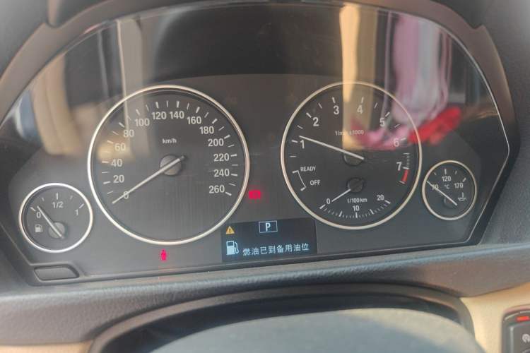 Used BMW 3 Series 2013 320i Sport Edition Instrument Cluster