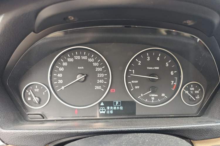 Used BMW 3 Series 2013 320i Sport Edition Instrument Cluster