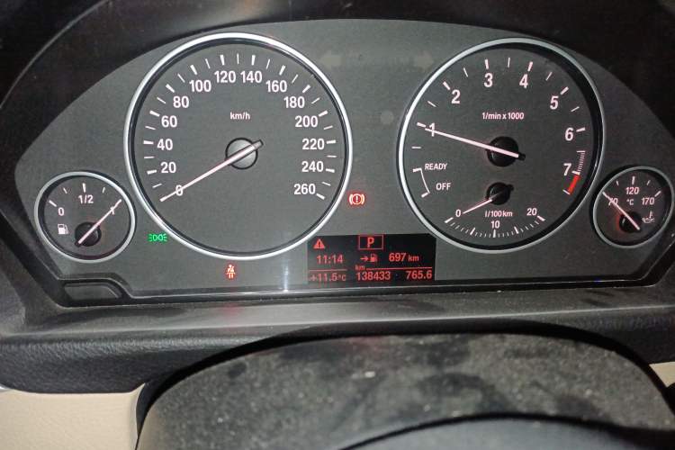 Used BMW 3 Series 2013 320Li Fashion Model Instrument Cluster
