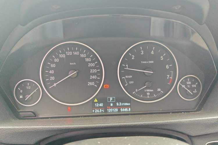 Used BMW 3 Series 2013 320i Active Edition Instrument Cluster