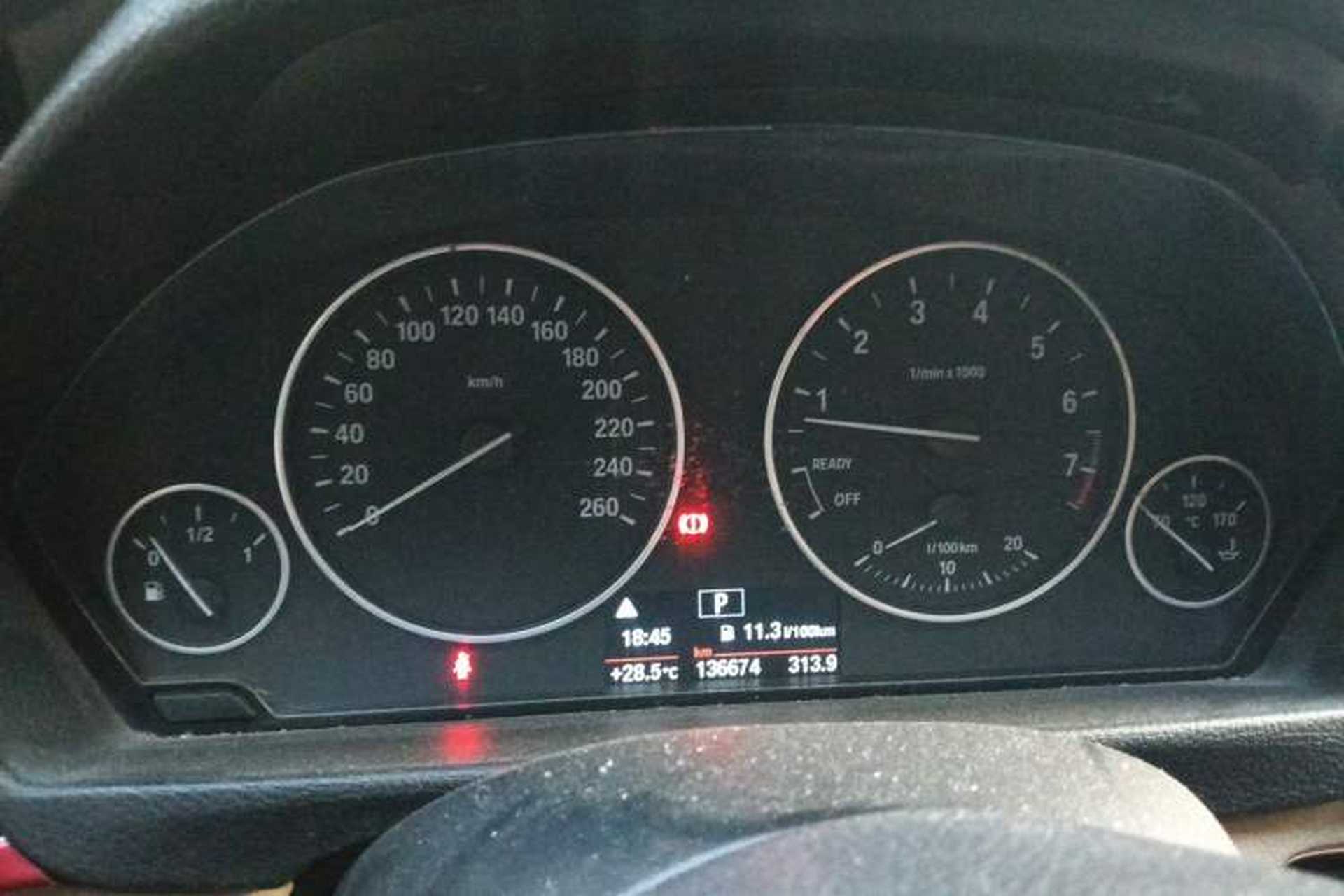 Used BMW 3 Series 2013 320Li Fashion Model Instrument Cluster