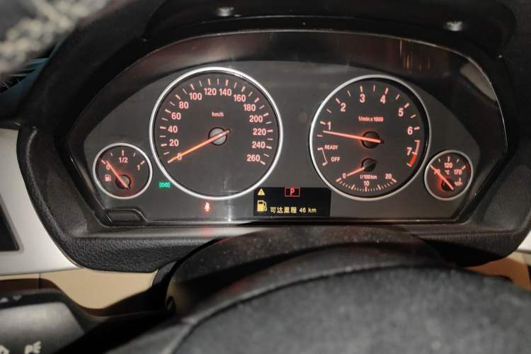 Used BMW 3 Series 2013 320i Sport Edition Instrument Cluster