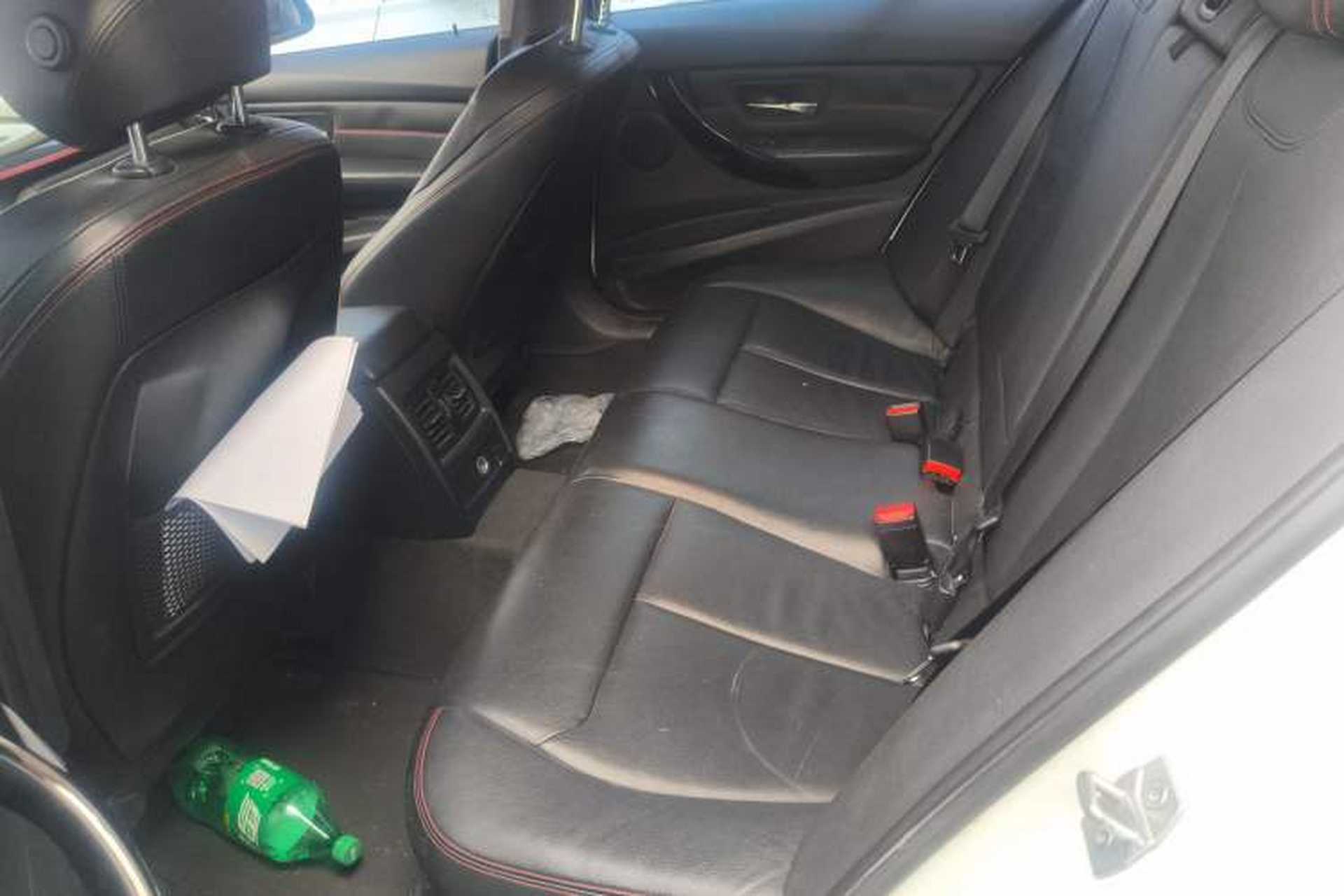 Used BMW 3 Series 2013 Restyled 320i Sport Design Package Interior 4