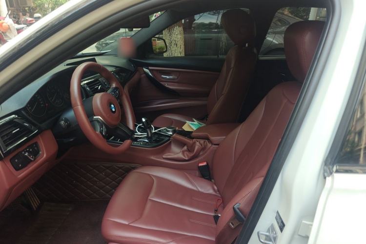 Used BMW 3 Series 2013 320Li Fashion Model Left Front Seat