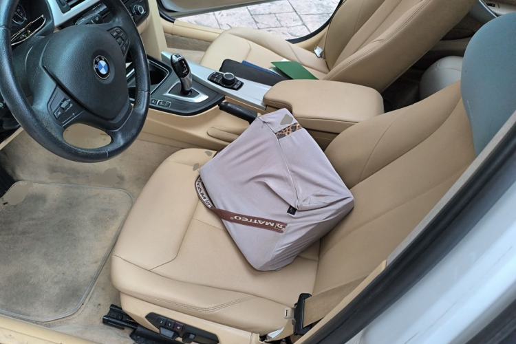 Used BMW 3 Series 2013 320i Active Edition Left Front Seat