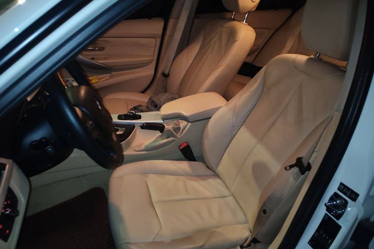 Used BMW 3 Series 2013 320i Sport Edition Left Front Seat