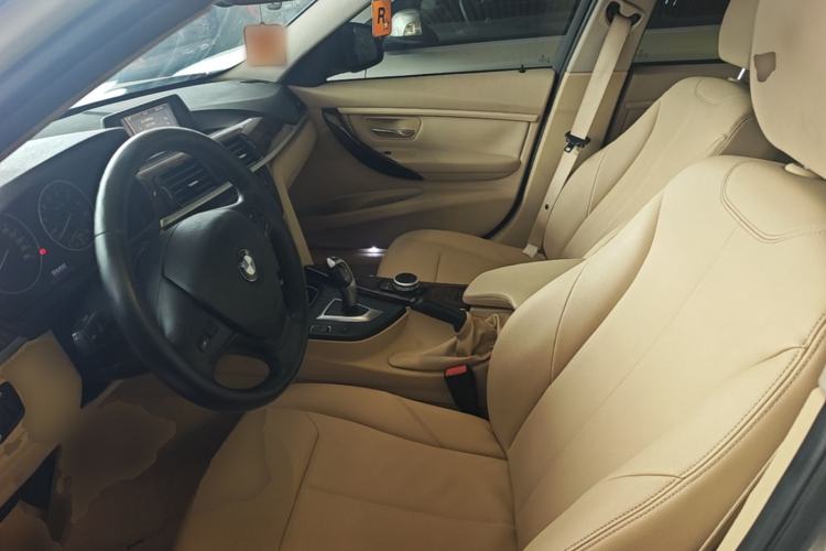 Used BMW 3 Series 2013 320Li Fashion Model Left Front Seat