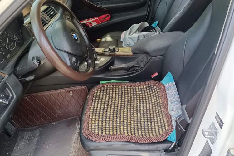 Used BMW 3 Series 2013 320Li Fashion Model Left Front Seat