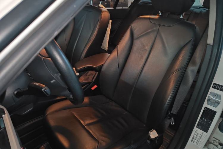 Used BMW 3 Series 2013 320i Sport Edition Left Front Seat