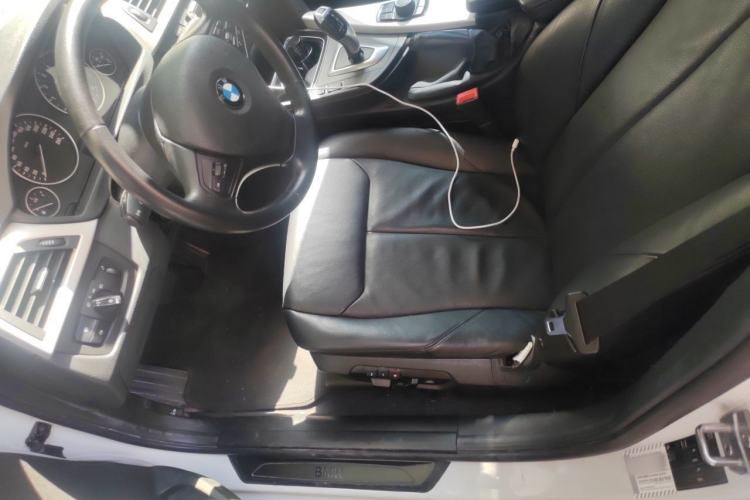 Used BMW 3 Series 2013 320i Sport Edition Left Front Seat