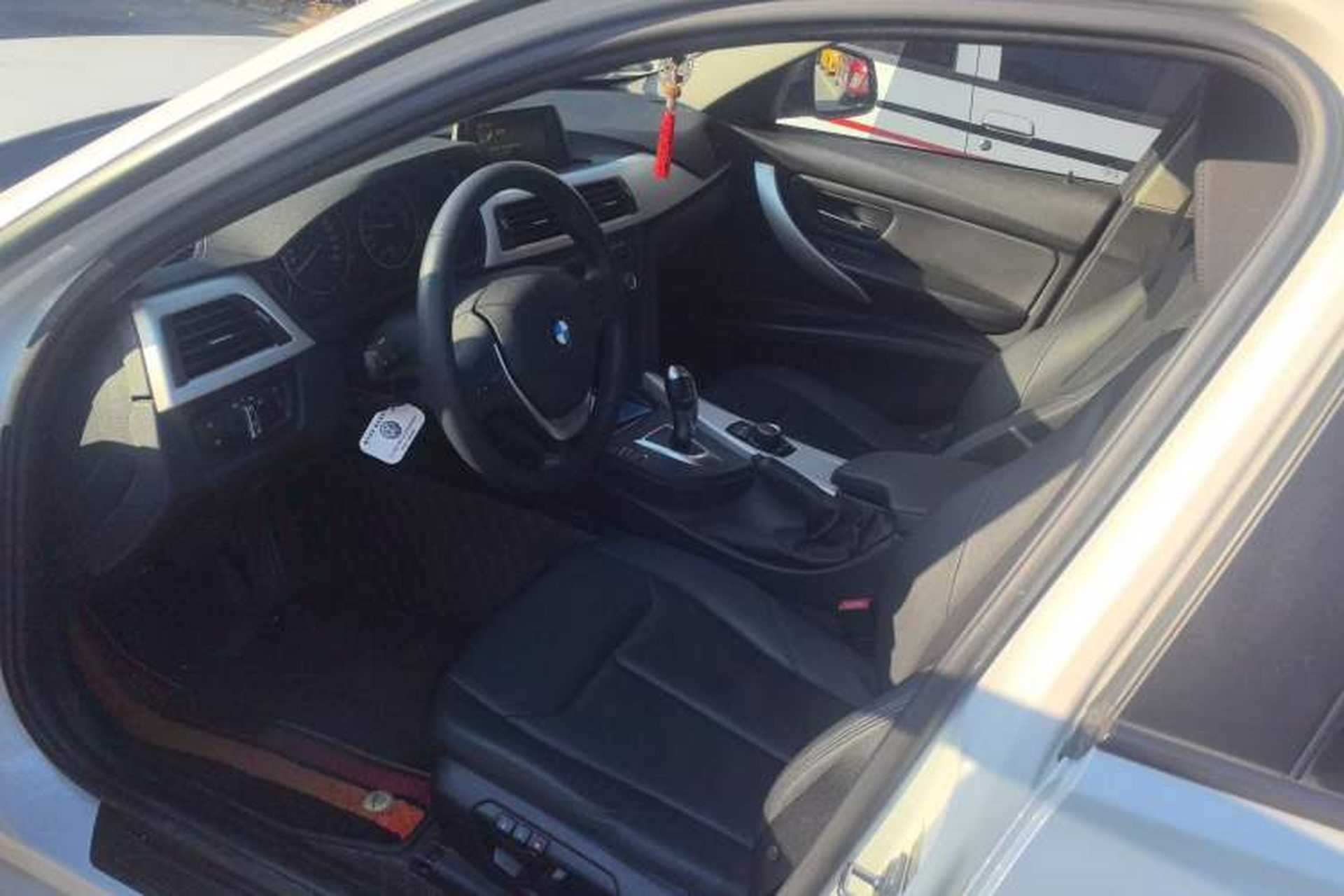Used BMW 3 Series 2013 320i Sport Touring Edition Left Front Seat