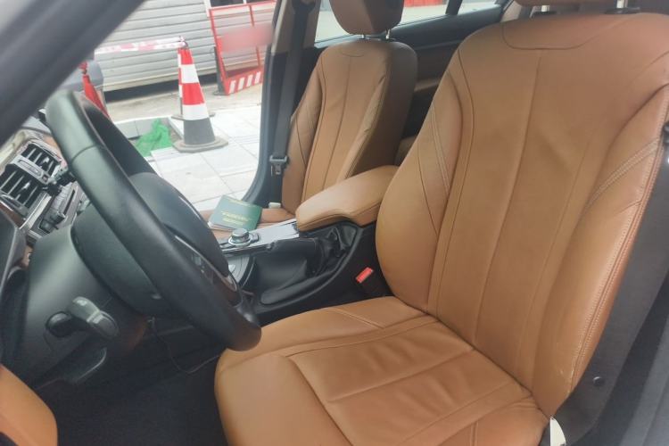 Used BMW 3 Series 2013 320Li Luxury Design Package Left Front Seat