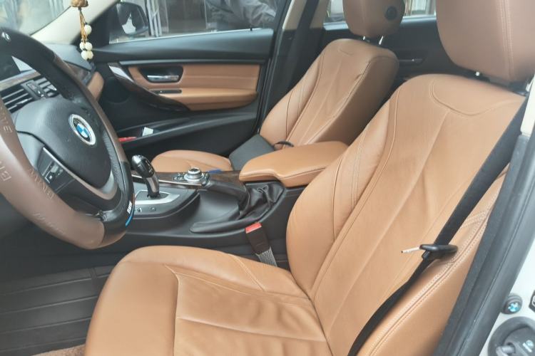 Used BMW 3 Series 2013 320Li Luxury Design Package Left Front Seat