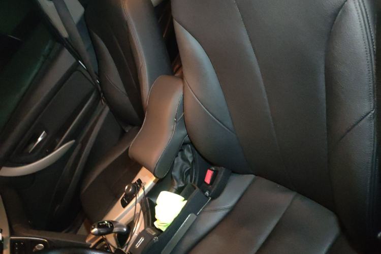 Used BMW 3 Series 2013 320i Active Edition Left Front Seat