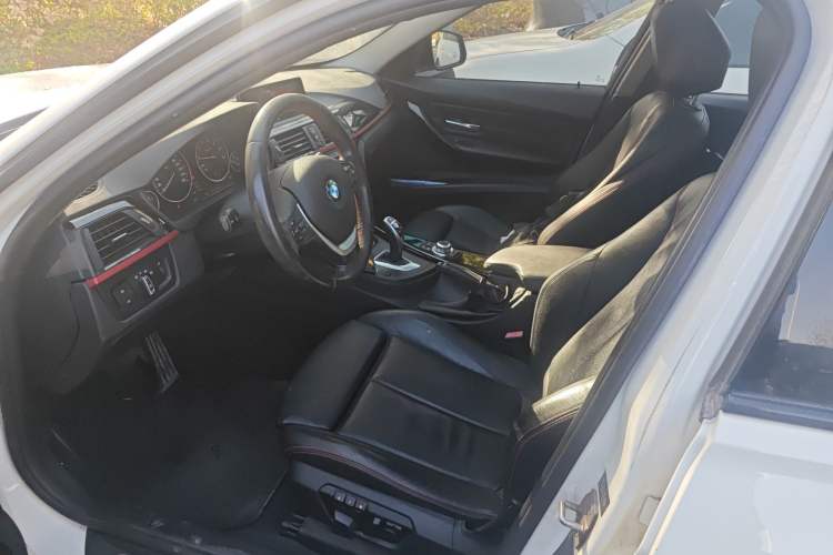 Used BMW 3 Series 2013 Facelifted 328i Sport Design Package Left Front Seat