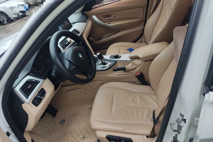 Used BMW 3 Series 2013 320i Sport Edition Left Front Seat