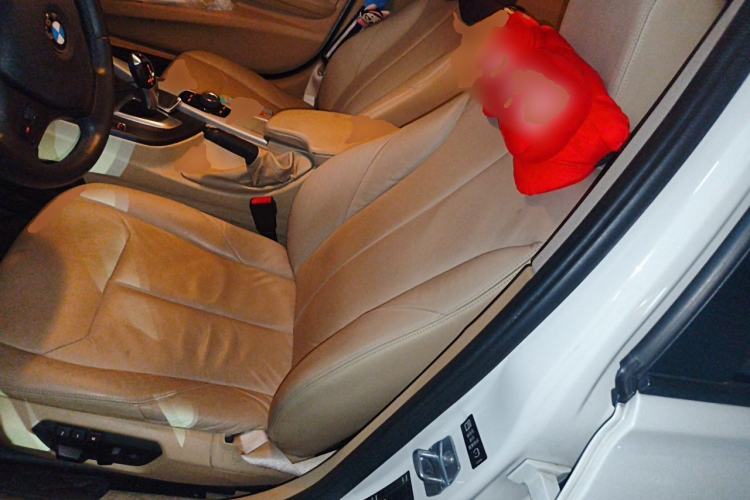 Used BMW 3 Series 2013 320i Sport Edition Left Front Seat
