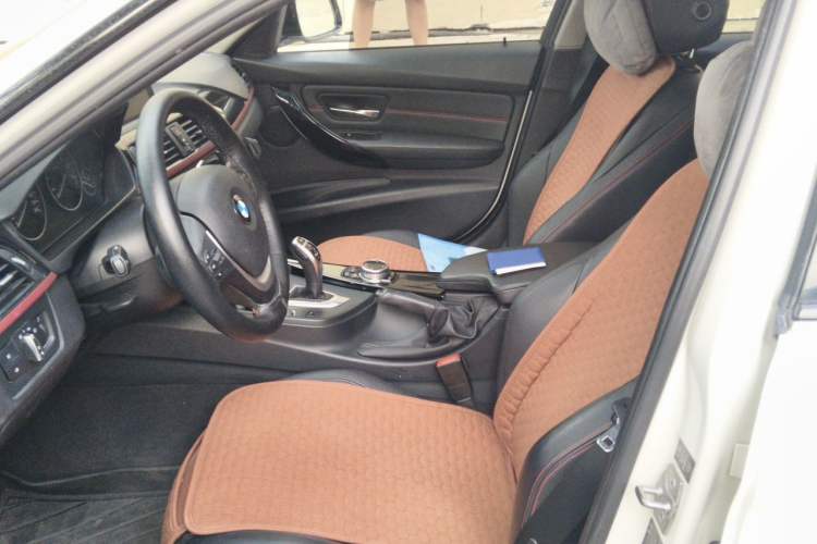 Used BMW 3 Series 2013 Facelifted 328i Sport Design Package Left Front Seat