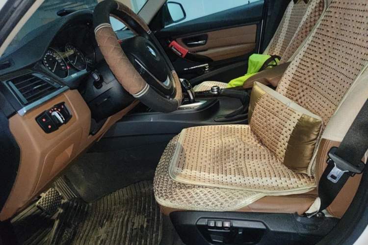 Used BMW 3 Series 2013 320Li Luxury Design Package Left Front Seat