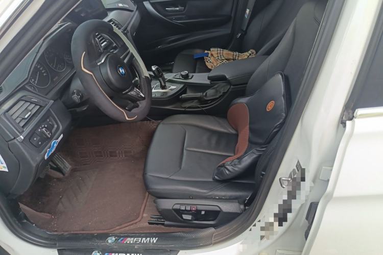 Used BMW 3 Series 2013 320Li Luxury Design Package Left Front Seat