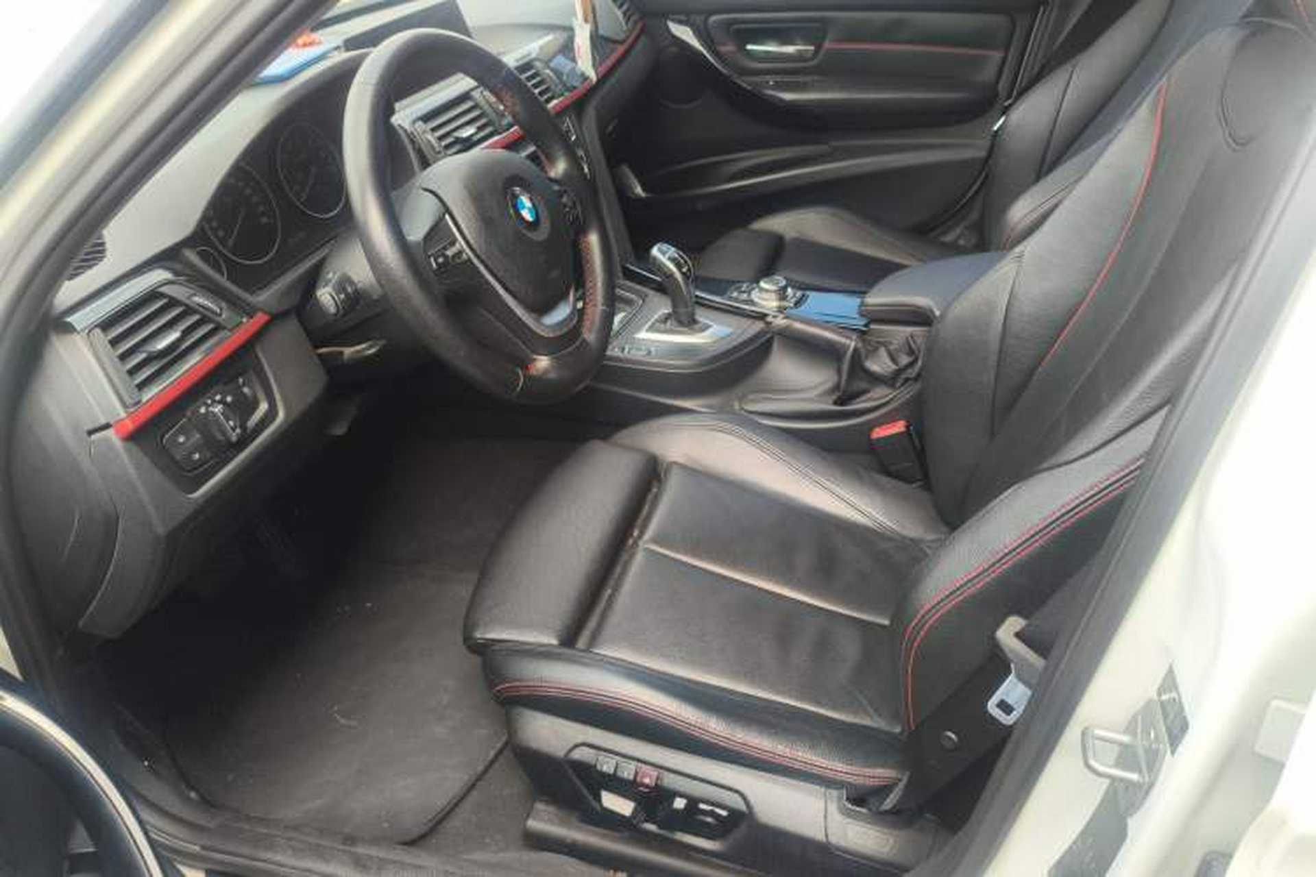 Used BMW 3 Series 2013 Restyled 320i Sport Design Package Left Front Seat